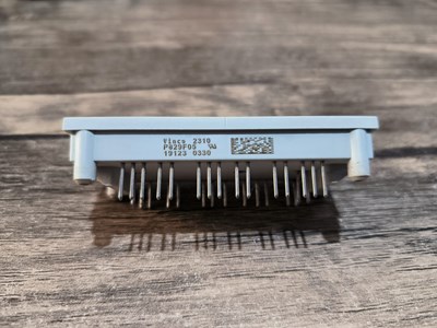 P829F05