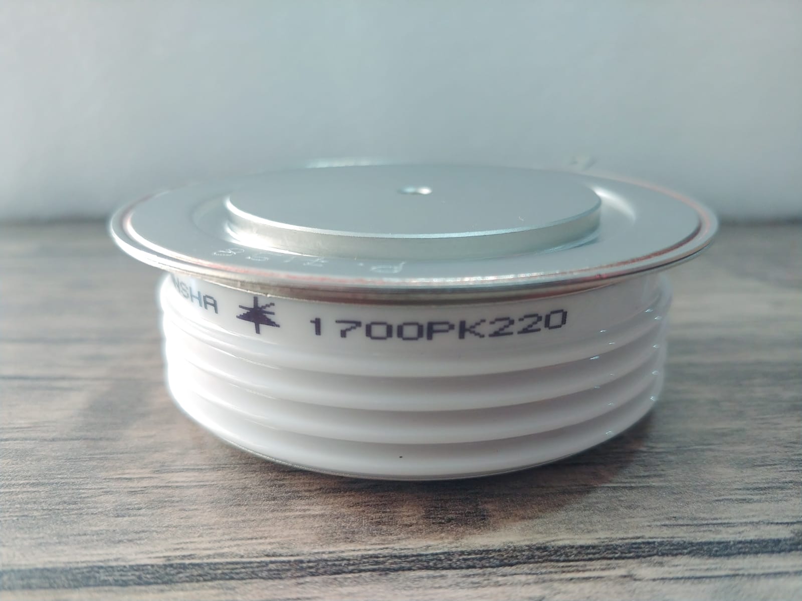 1700PK220   ST1230C220  1718NS160 1745 AMPER 2200 VOLT DİSK TİPİ TRİSTÖR