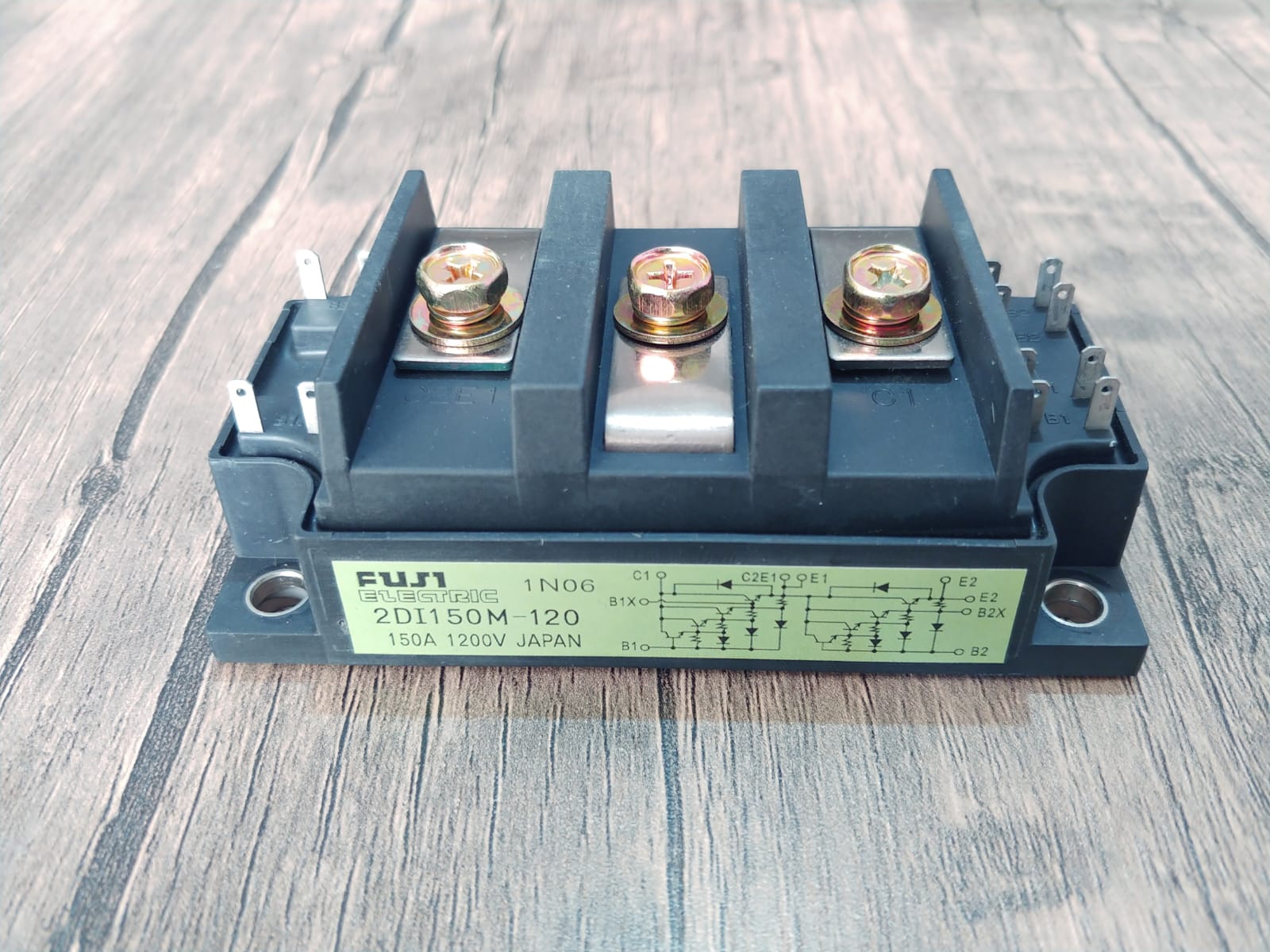 2DI150M-120              2DI150M120