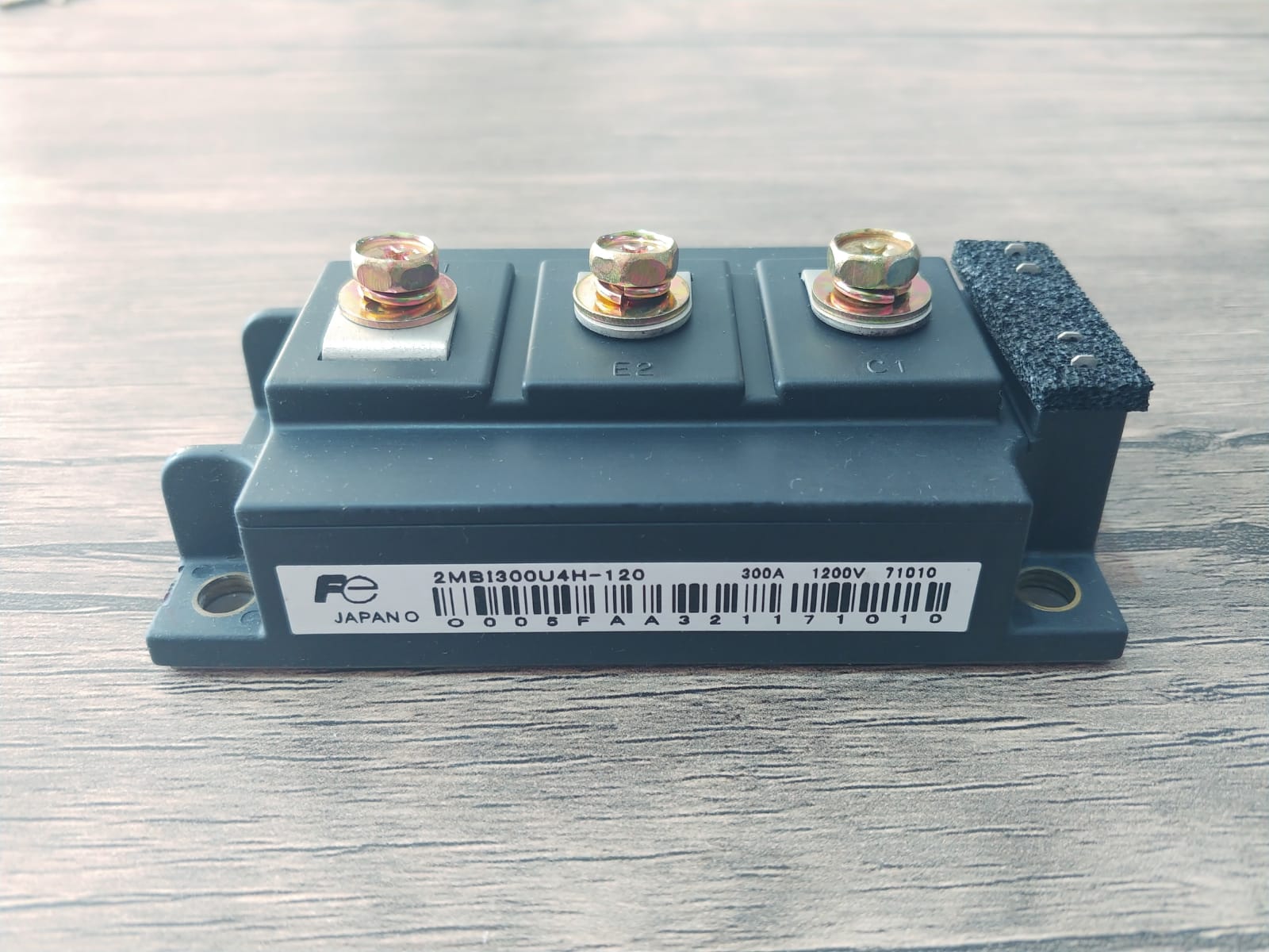 2MBI300U4H120     