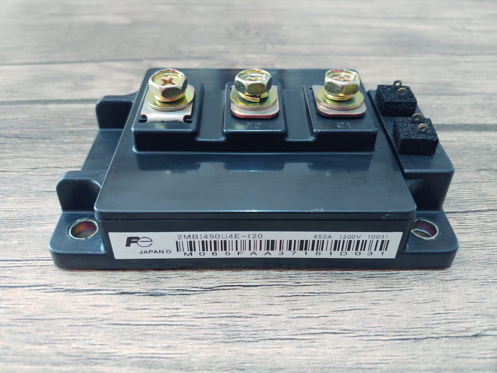 2MBI450U4E120            2MBI450U4E-120