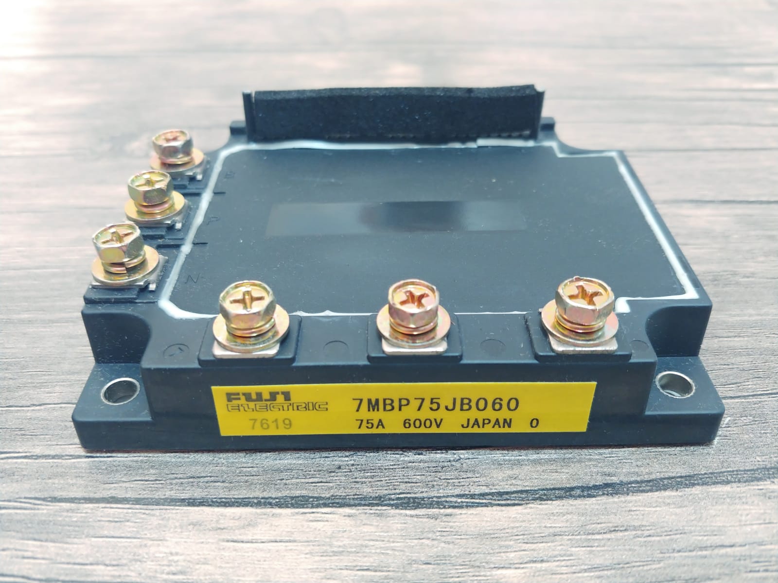 7MBP75JB060           7MBP75JB-060