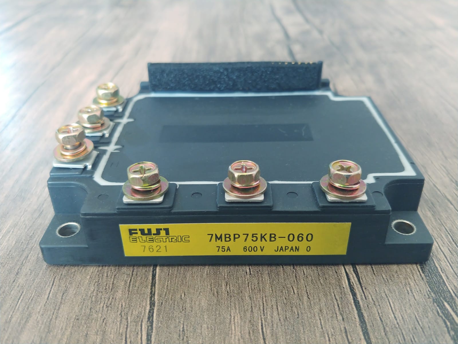 7MBP75KB-060   7MBP75KB060