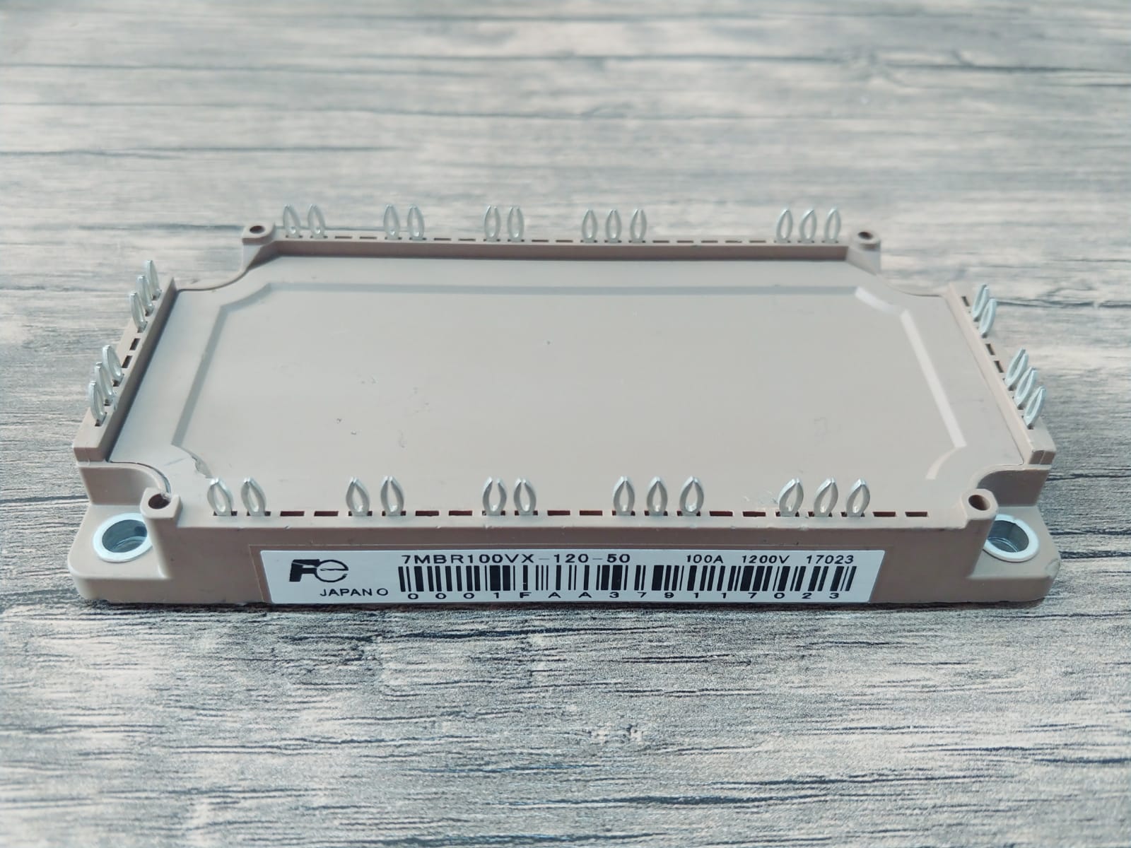 7MBR100VX120            7MBR100VX-120-50