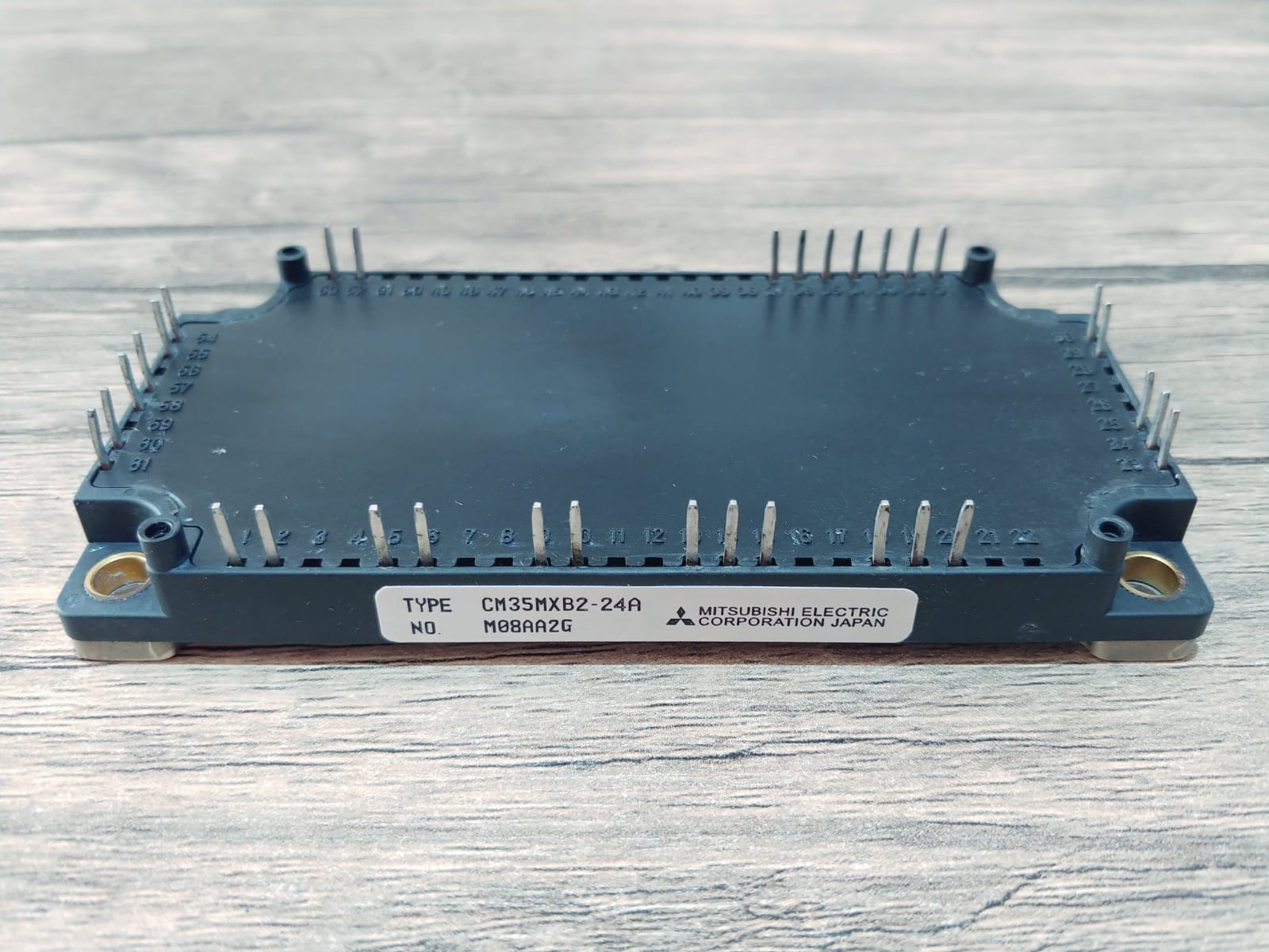 CM35MXB2-24A