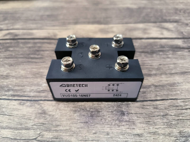 VUO105-16NO7